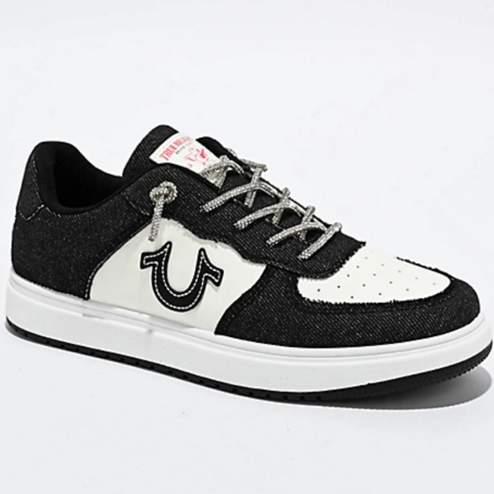 NEW True Religion 7  Women’s Sneakers Bling Shoelaces  Logo White Black